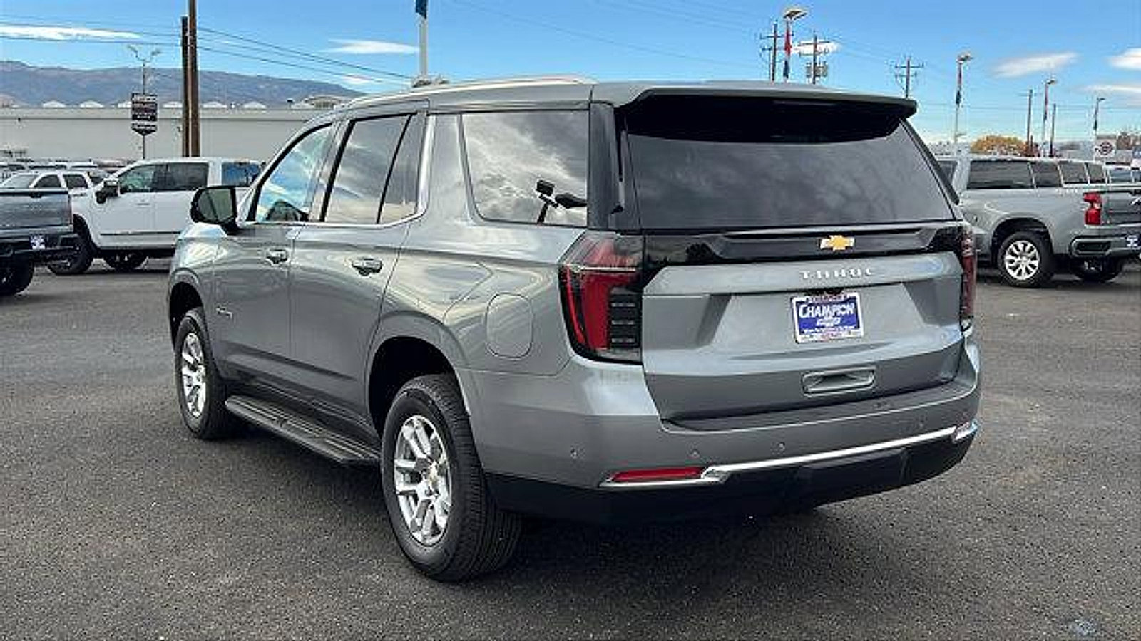 New 2026 Chevrolet Tahoe LS image 7