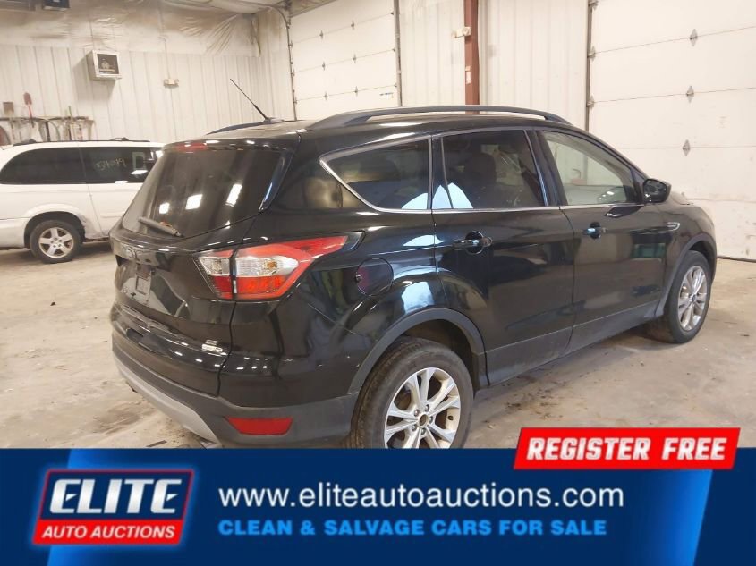 Used 2018 Ford Escape SE image 7