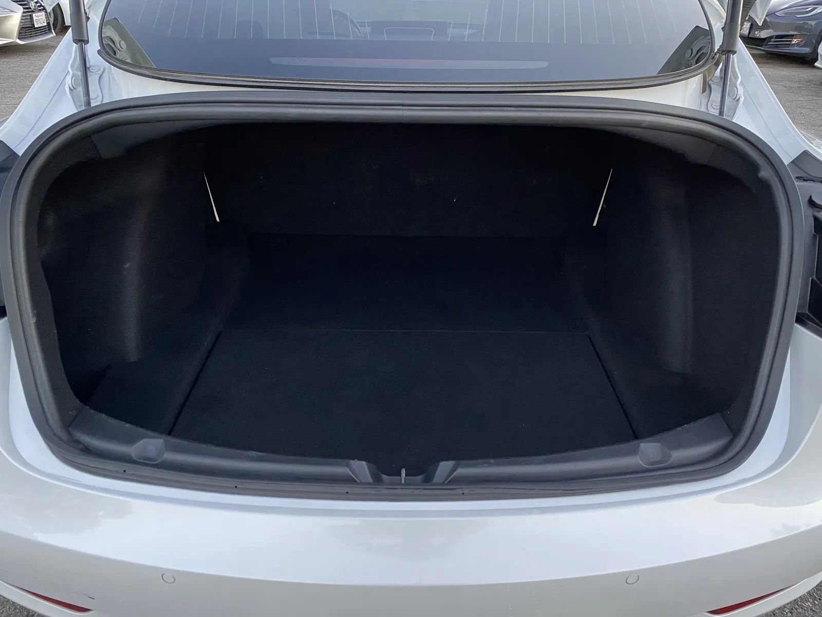Used 2020 Tesla Model 3 image 8