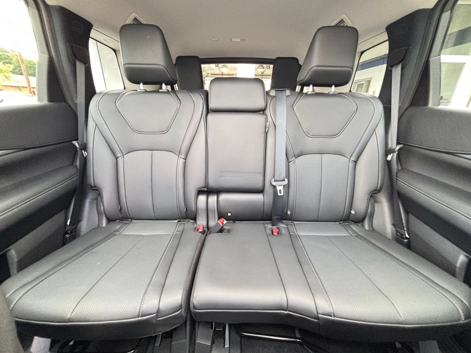Used 2026 INFINITI QX60 Luxe FWD image 42