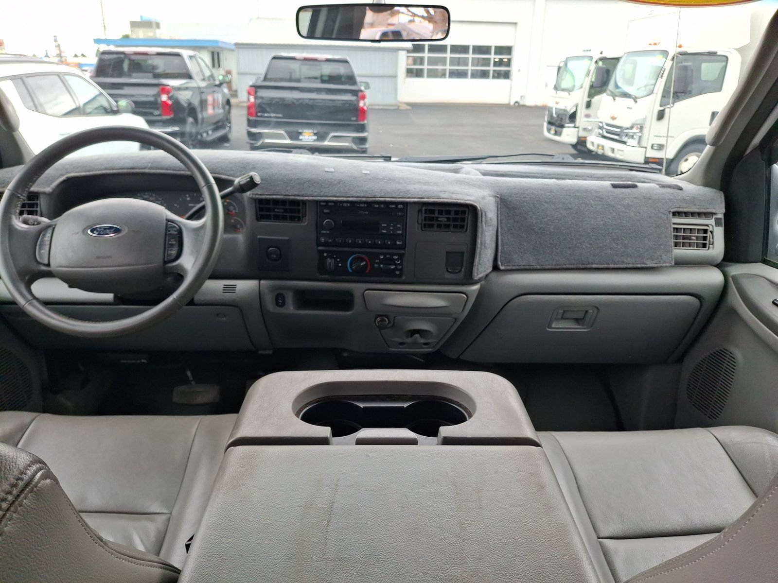 Used 2004 Ford F250 XL RWD image 9