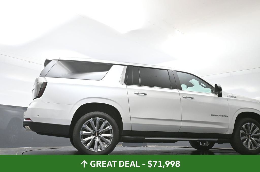 Used 2025 Chevrolet Suburban High Country AWD/4WD image 52