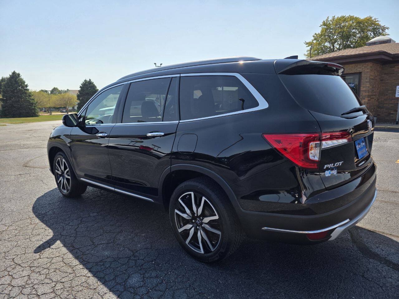 Used 2021 Honda Pilot Touring image 5