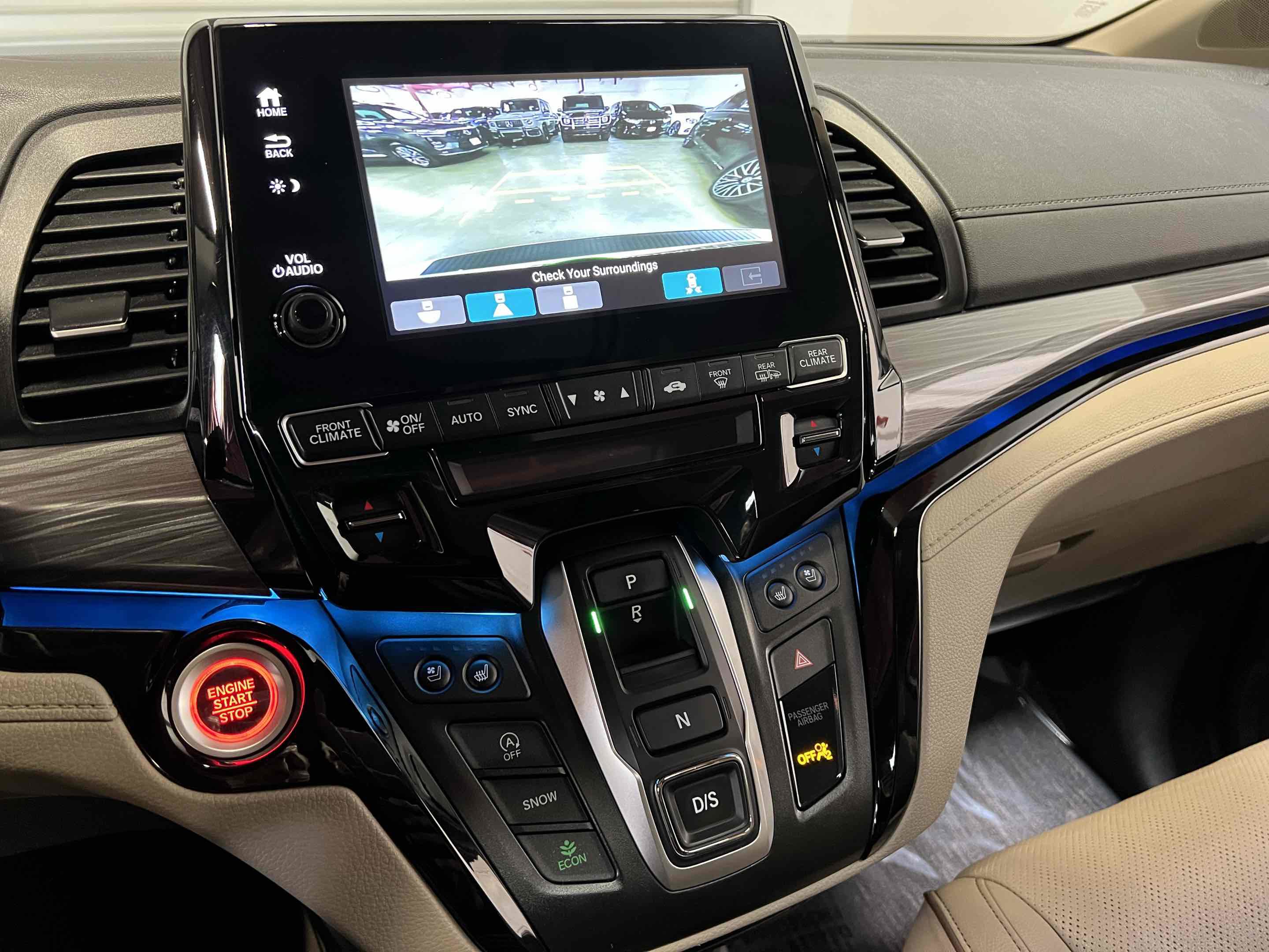 Used 2023 Honda Odyssey Elite image 9