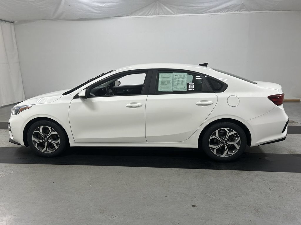 Used 2020 Kia Forte LXS FWD image 6