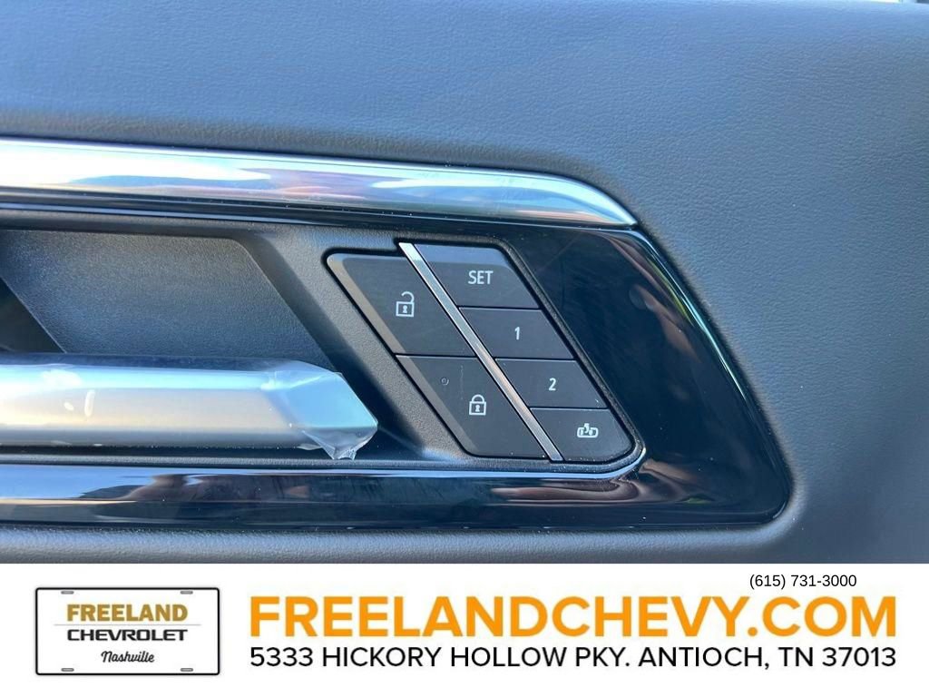 New 2026 Chevrolet Suburban Premier w/ Sun And Tow Package image 19
