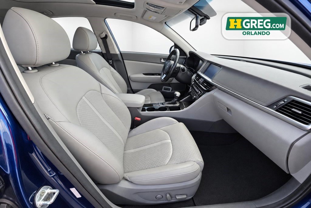 Used 2017 Kia Optima EX w/ Premium Package FWD image 11