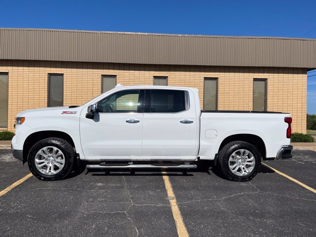 Used 2024 Chevrolet Silverado 1500 LTZ w/ LTZ Convenience Package II AWD/4WD image 2