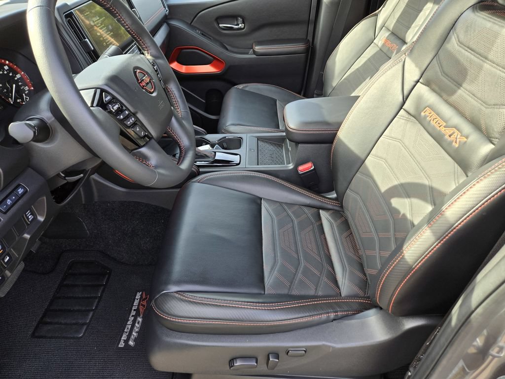 Used 2025 Nissan Frontier PRO-4X w/ Pro Premium Package AWD/4WD image 13
