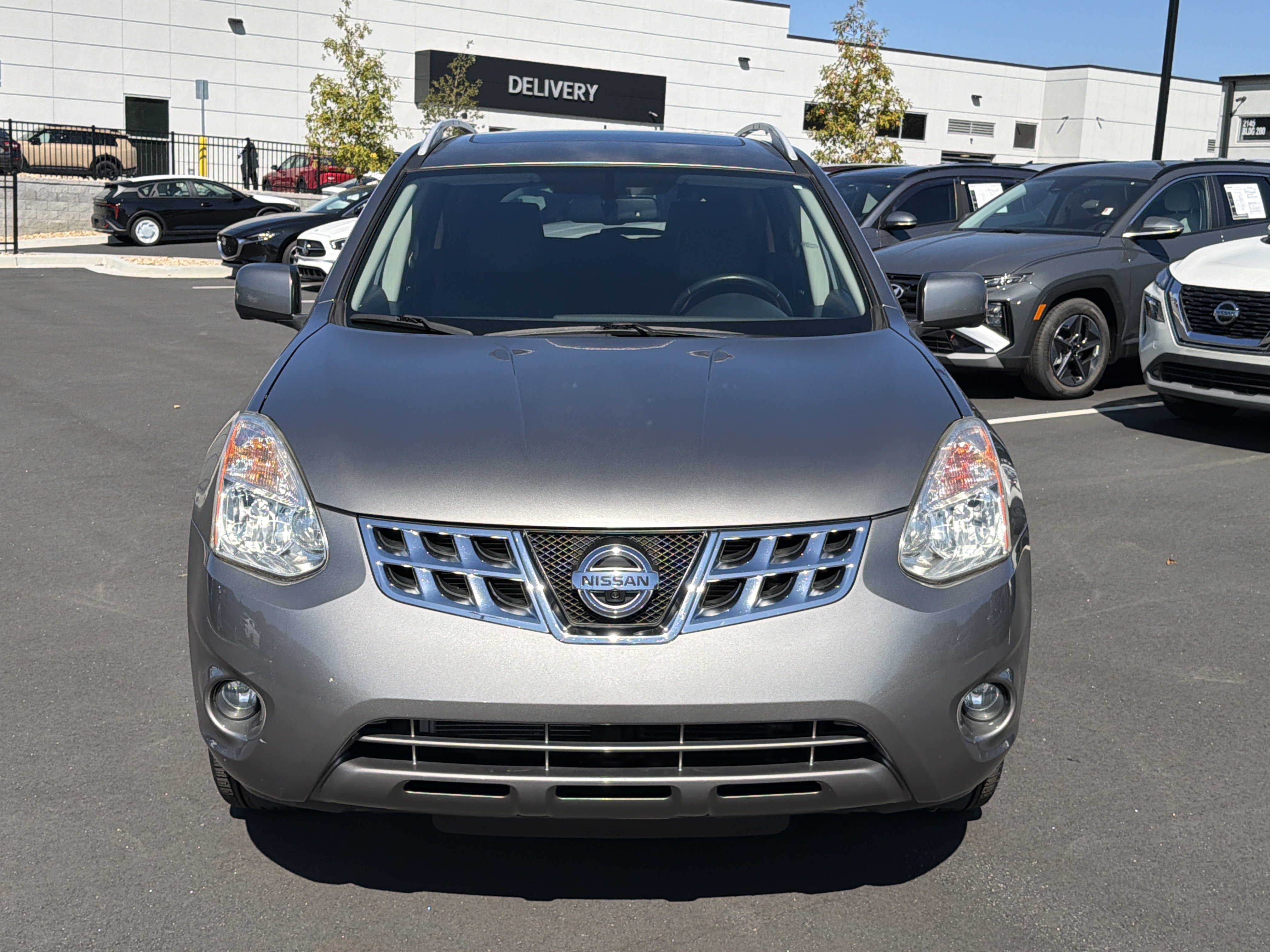Used 2013 Nissan Rogue SL FWD image 2