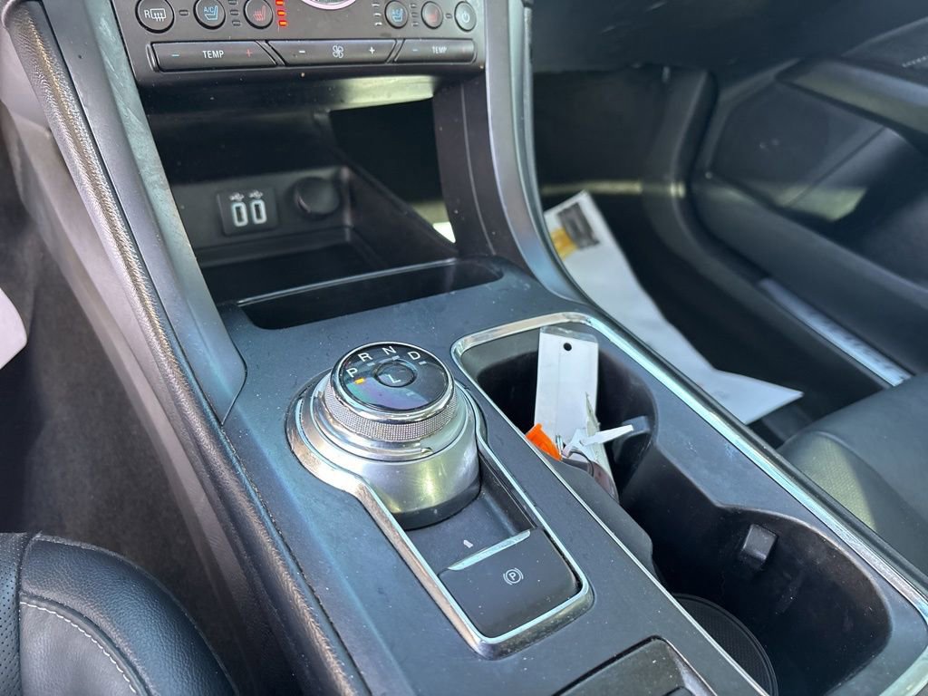 Used 2020 Ford Fusion Titanium FWD image 10