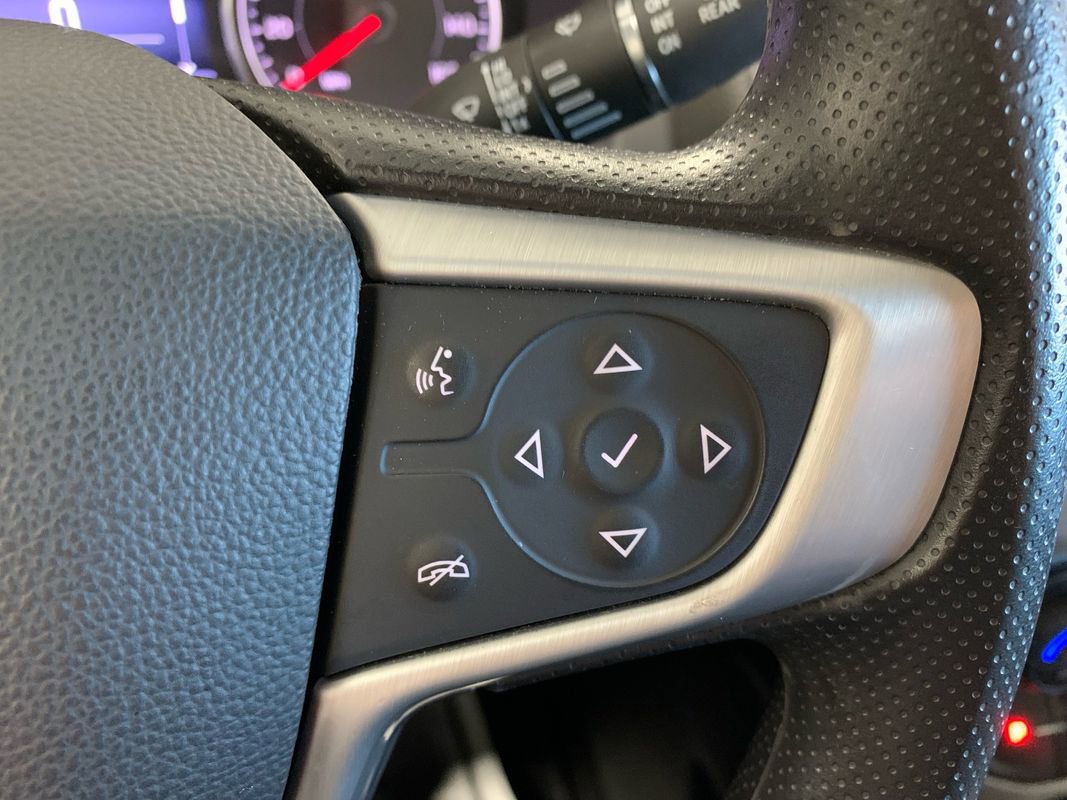 Used 2022 GMC Acadia SLE w/ Driver Convenience Package image 39