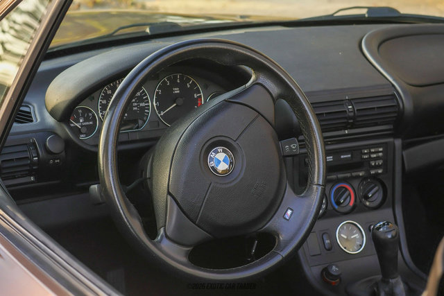 Used 2000 BMW Z3 2.5i image 32