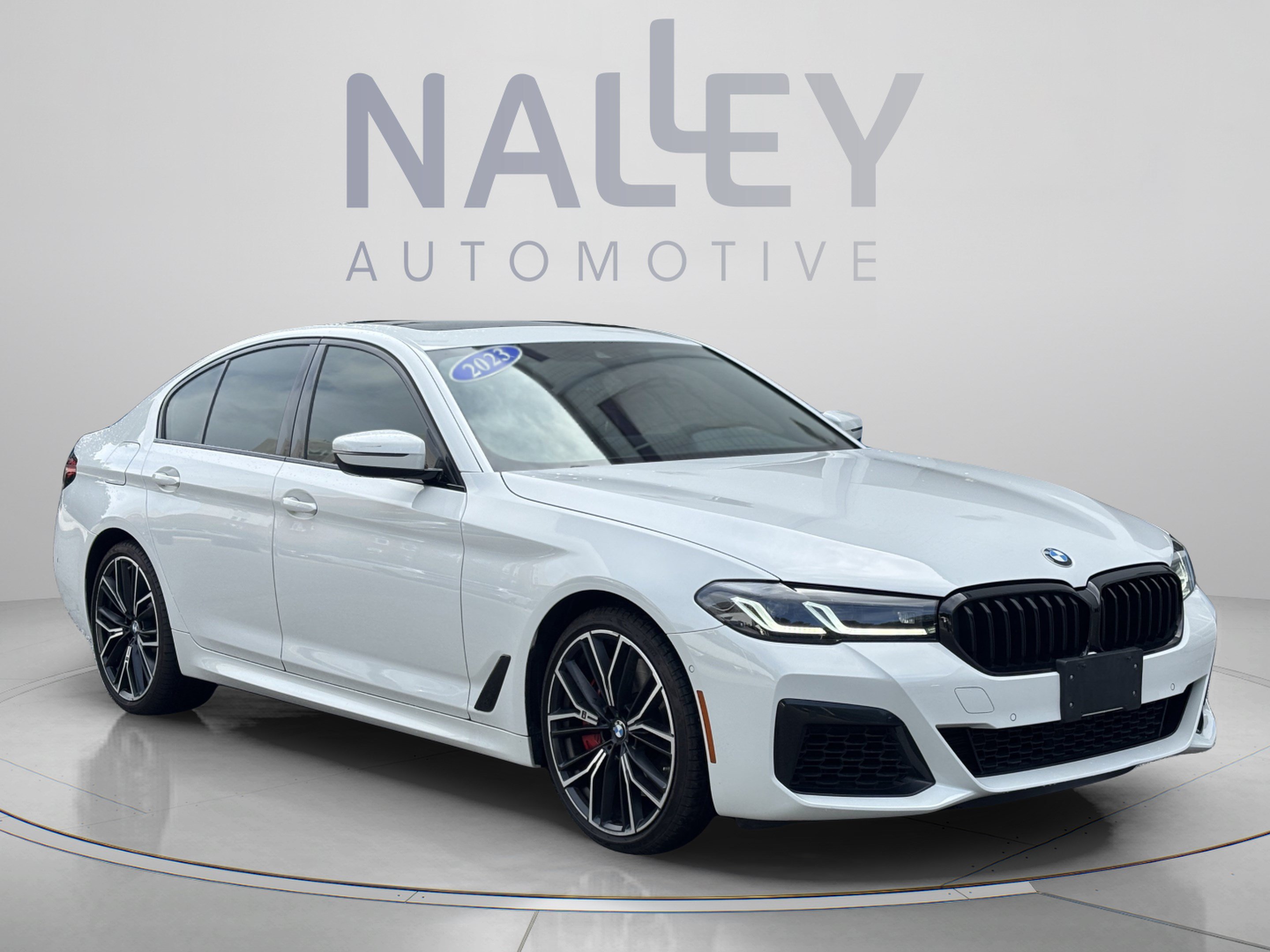 Used 2023 BMW 540i w/ M Sport Package RWD image 8