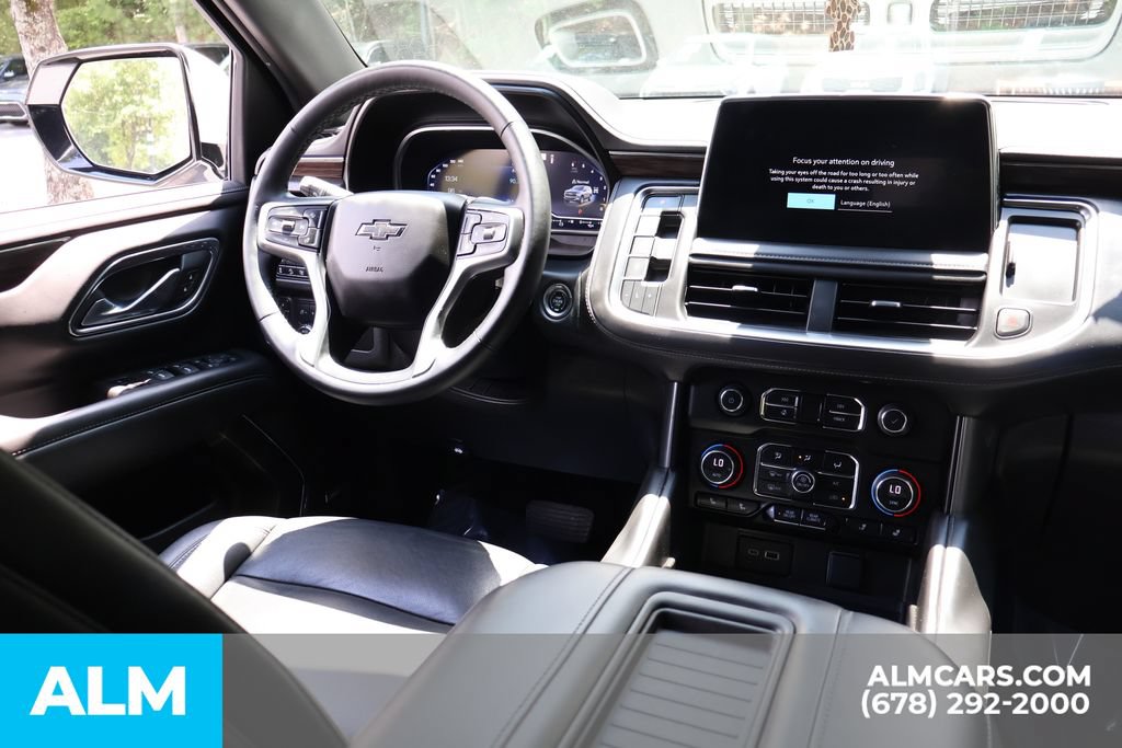 Used 2023 Chevrolet Tahoe Z71 w/ Luxury Package AWD/4WD image 28