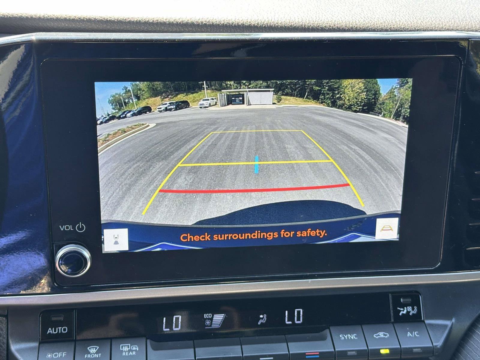 Used 2025 Toyota Camry SE FWD image 20