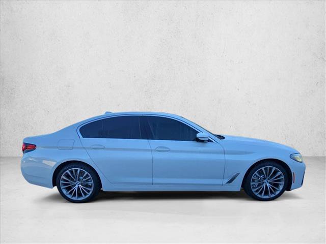 Used 2023 BMW 530i w/ Premium Package RWD image 4