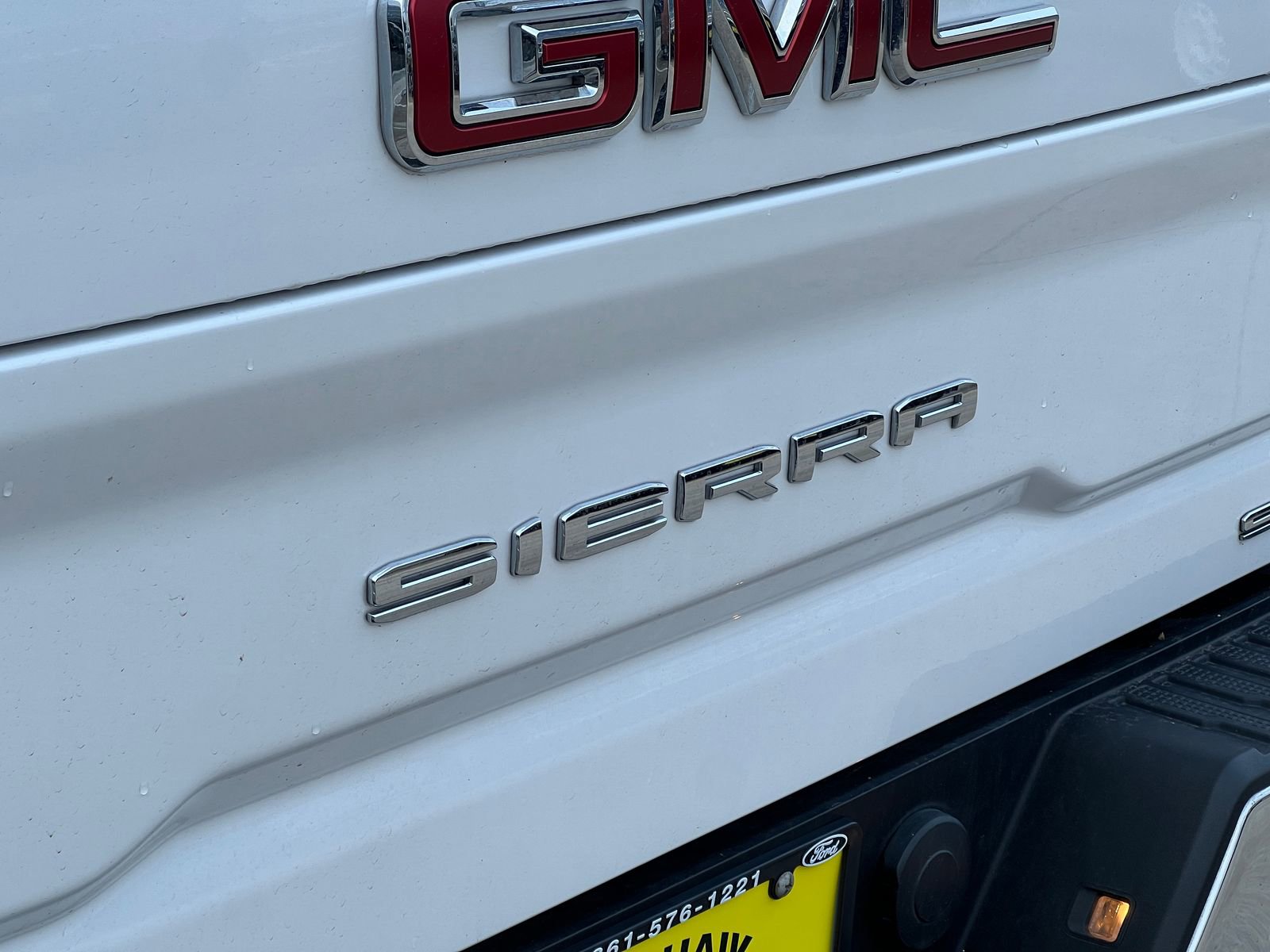 Used 2023 GMC Sierra 2500 SLT w/ SLT Premium Package AWD/4WD image 24