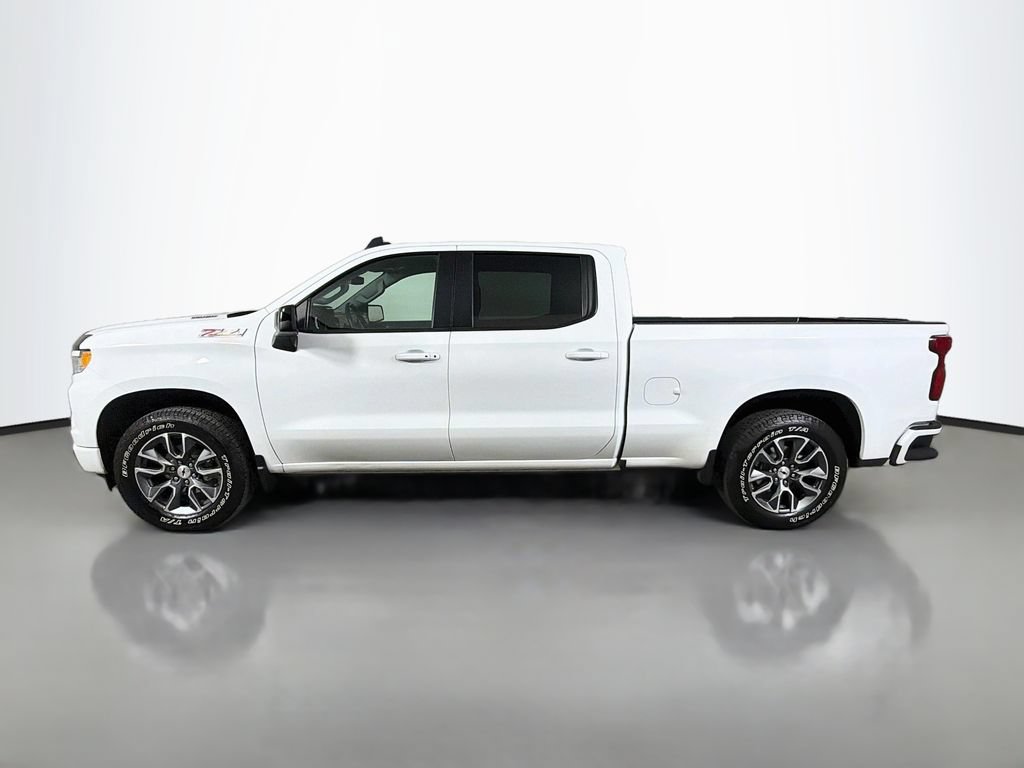Used 2024 Chevrolet Silverado 1500 RST AWD/4WD image 9