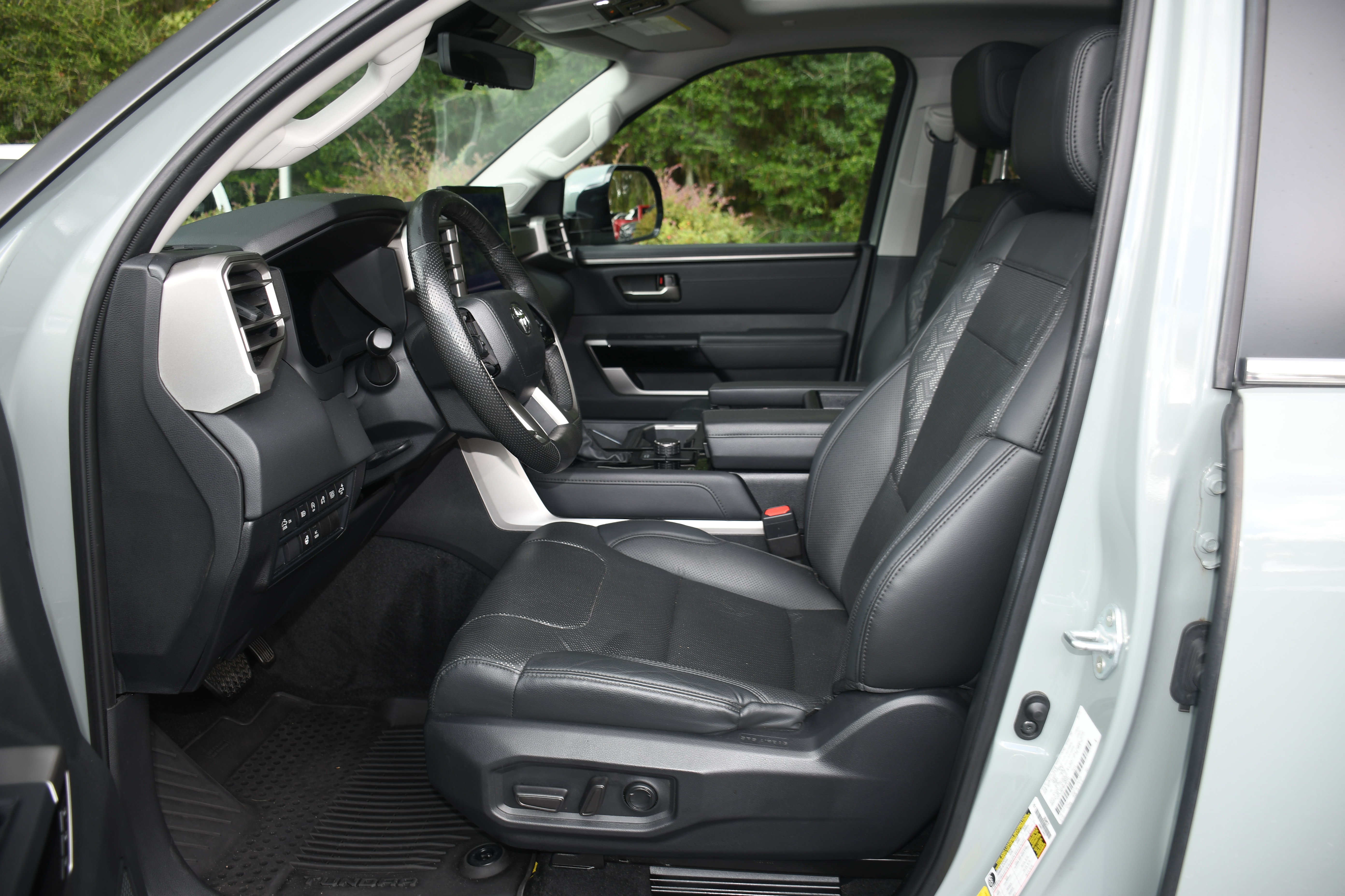Used 2024 Toyota Tundra Limited RWD image 8