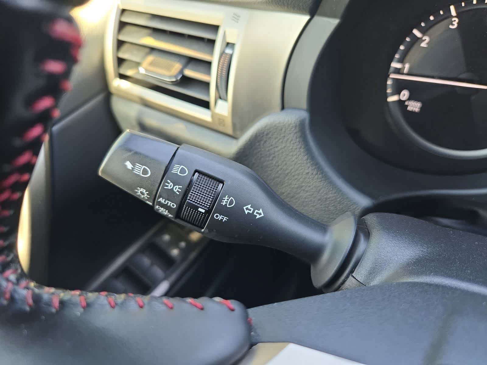 Used 2021 Lexus GX 460 Premium w/ Premium Package AWD/4WD image 27