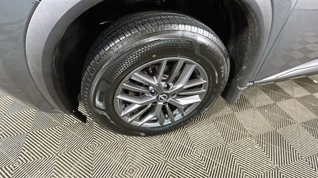 Used 2022 Nissan Rogue S AWD/4WD image 10