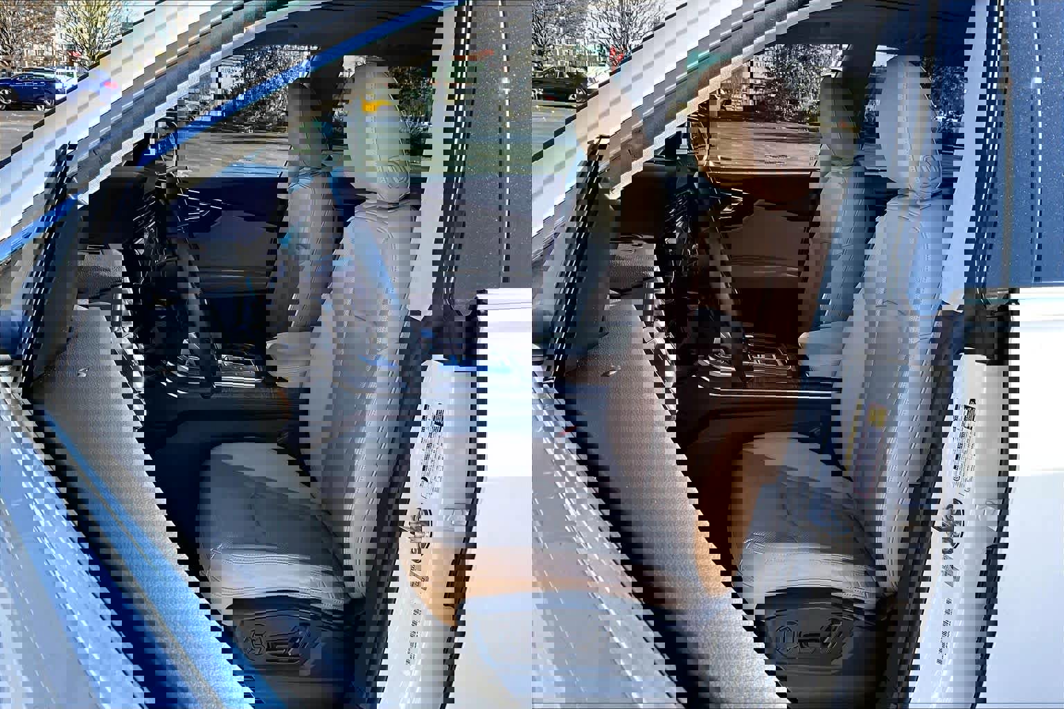 Used 2019 Audi Q8 Premium Plus image 7