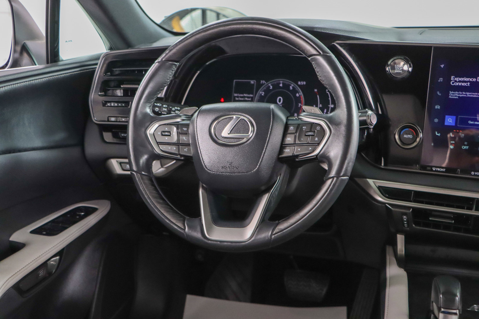 Used 2023 Lexus RX 350 Premium w/ Cold Area Package AWD/4WD image 12