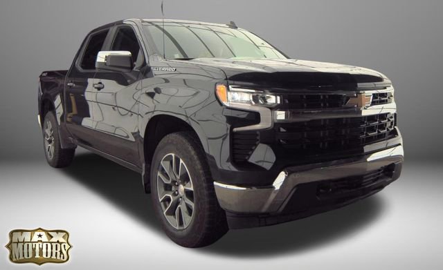 Used 2024 Chevrolet Silverado 1500 LT image 3