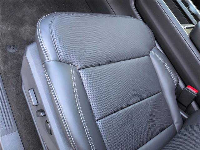 New 2026 Ford Expedition Platinum w/ Stealth Appearance Package image 4