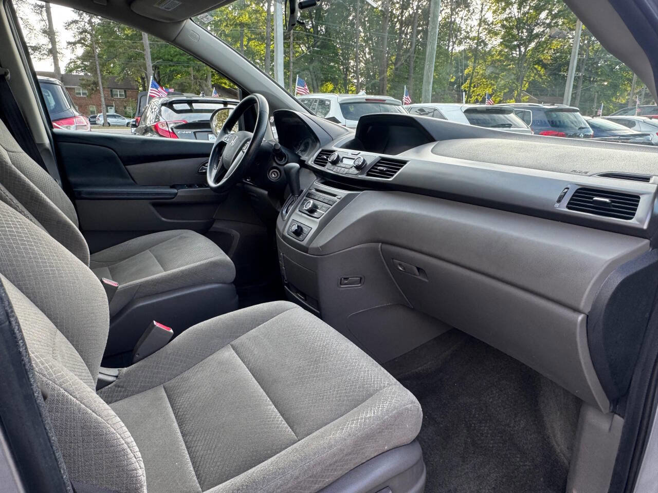 Used 2016 Honda Odyssey LX image 11
