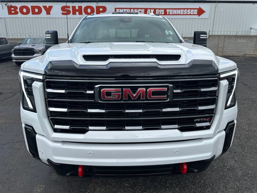 Used 2025 GMC Sierra 2500 AT4 w/ AT4 Premium Plus Package AWD/4WD image 1