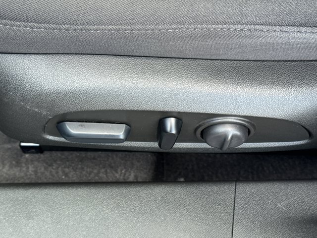 Used 2023 Chevrolet Malibu LT w/ Driver Confidence Package FWD image 15