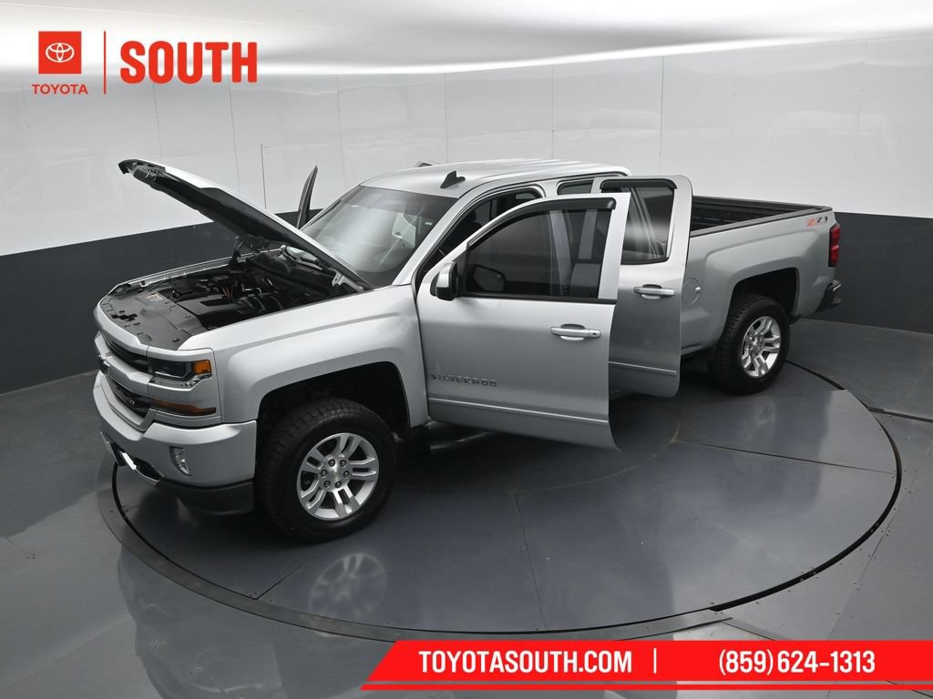 Used 2017 Chevrolet Silverado 1500 LT w/ All Star Edition AWD/4WD image 51