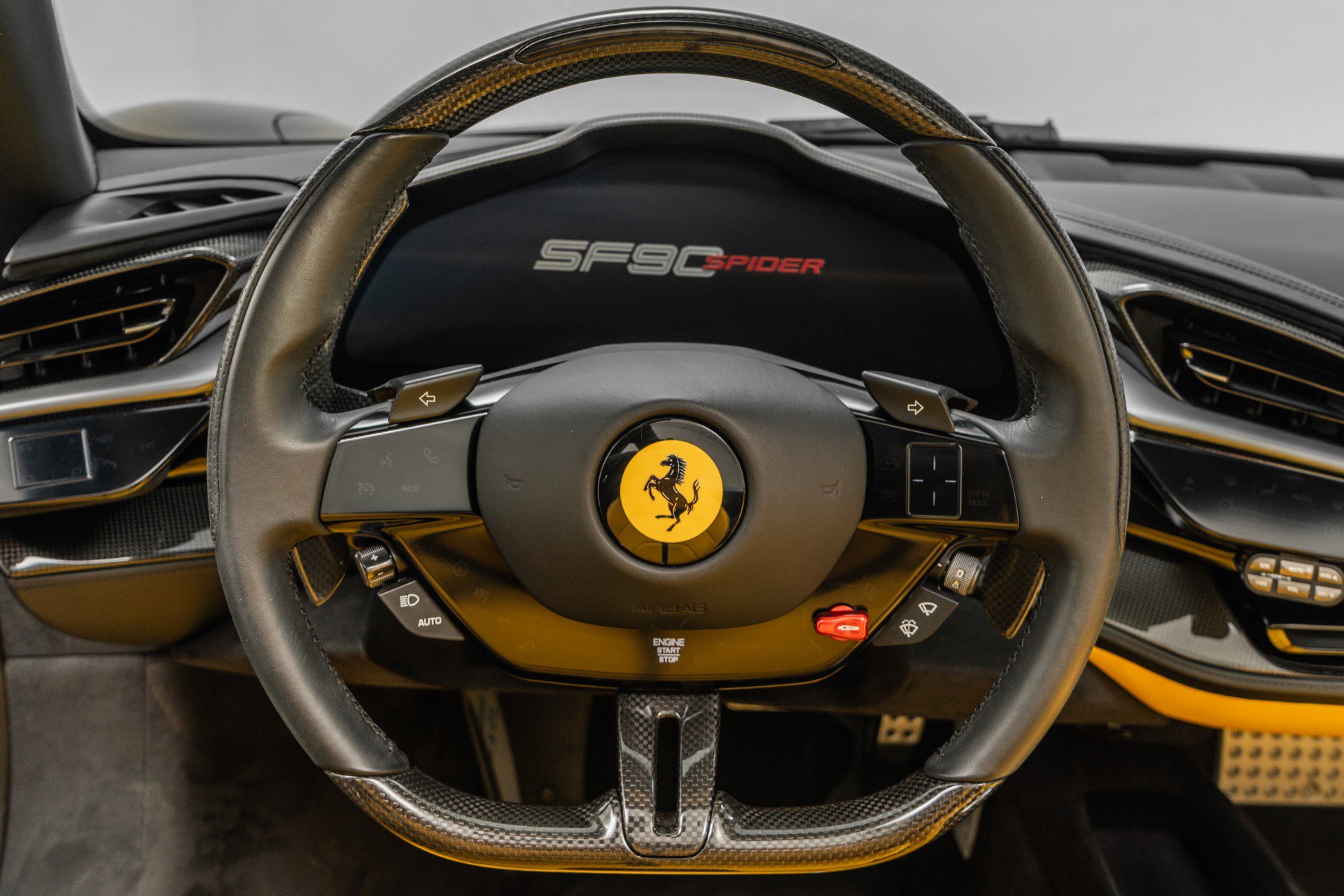 Used 2024 Ferrari SF90 Spider image 15