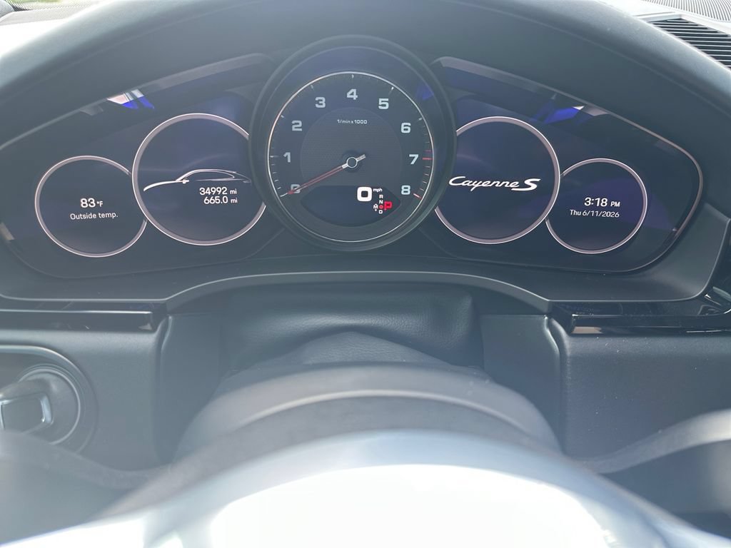 Used 2023 Porsche Cayenne S AWD/4WD image 22