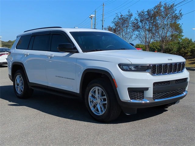 Used 2024 Jeep Grand Cherokee L Laredo w/ Luxury Tech Group I image 3