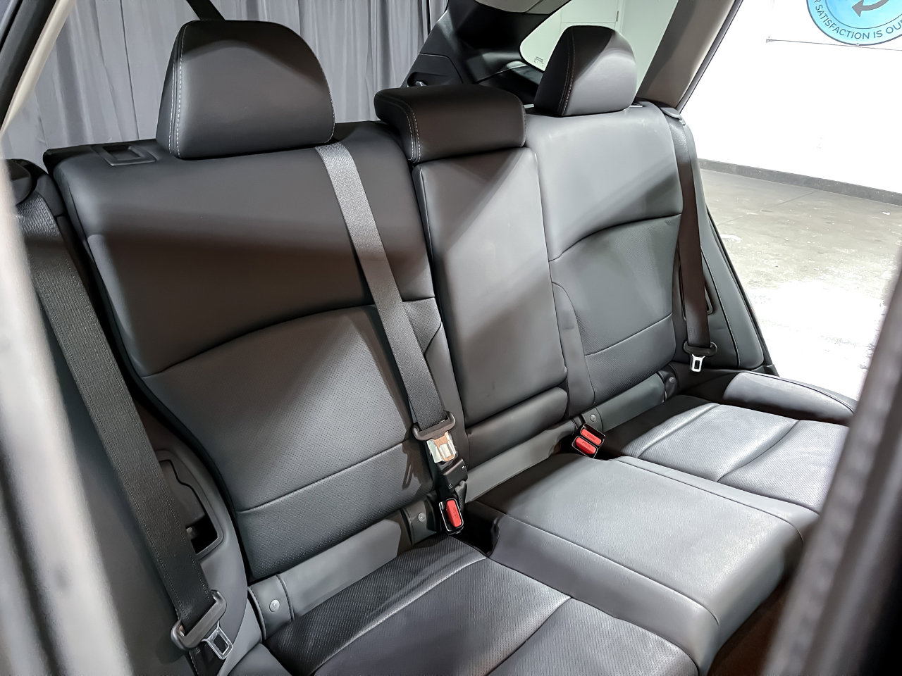 Used 2017 Subaru Outback 2.5i Limited image 17