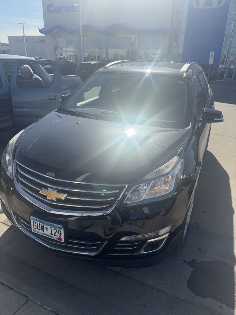 Used 2016 Chevrolet Traverse LTZ FWD image 10