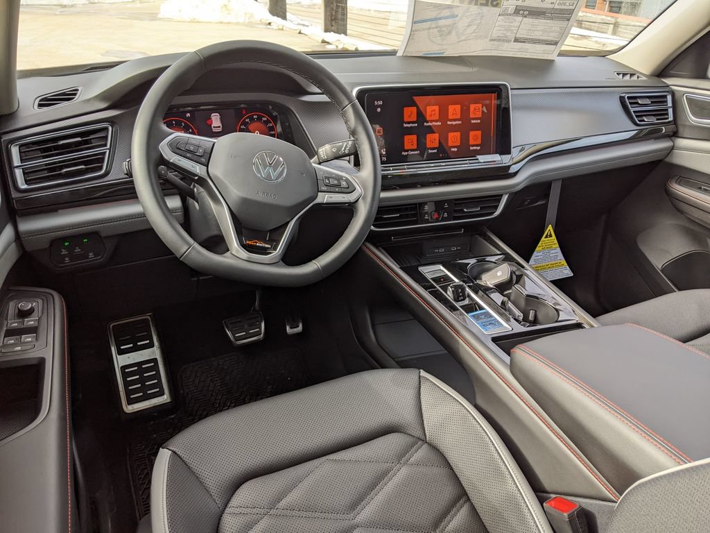 New 2026 Volkswagen Atlas Peak Edition AWD/4WD image 12