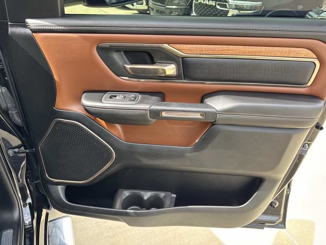 Used 2022 RAM 1500 Limited w/ Trailer Tow Group AWD/4WD image 17