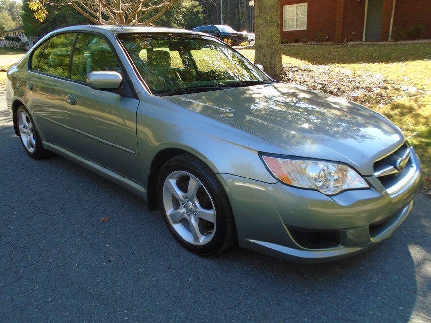 Used 2009 Subaru Legacy 2.5i Special Edition AWD/4WD image 3