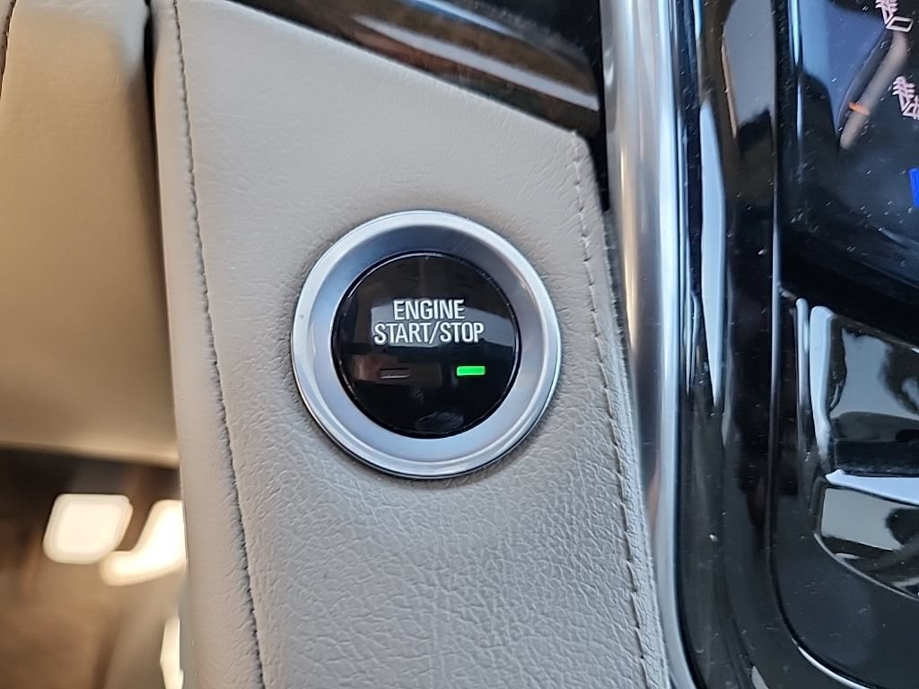 Certified 2018 Cadillac Escalade Premium Luxury AWD/4WD image 27