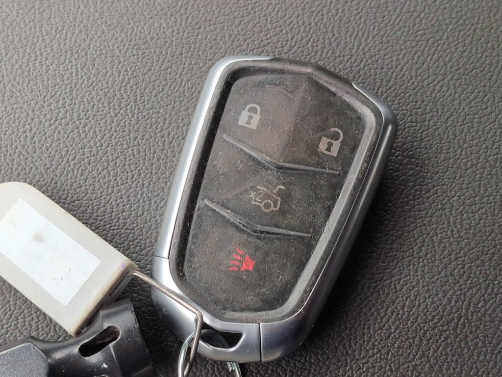 Used 2025 Buick Envista Sport Touring w/ Experience Buick Package FWD image 29