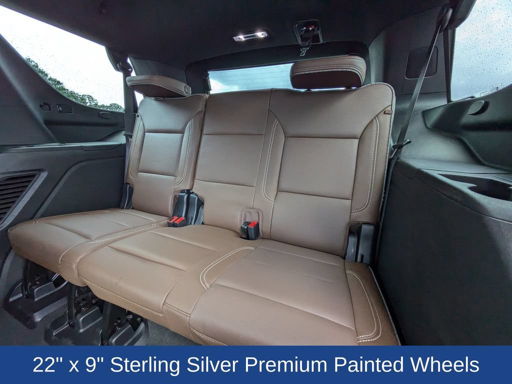 Used 2024 Chevrolet Tahoe High Country w/ Premium Package RWD image 16