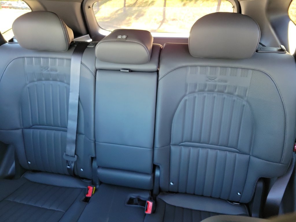 New 2027 Kia Seltos X-Line SX AWD/4WD image 16