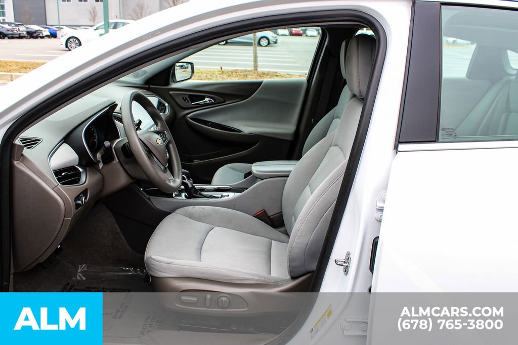 Used 2023 Chevrolet Malibu LT image 15