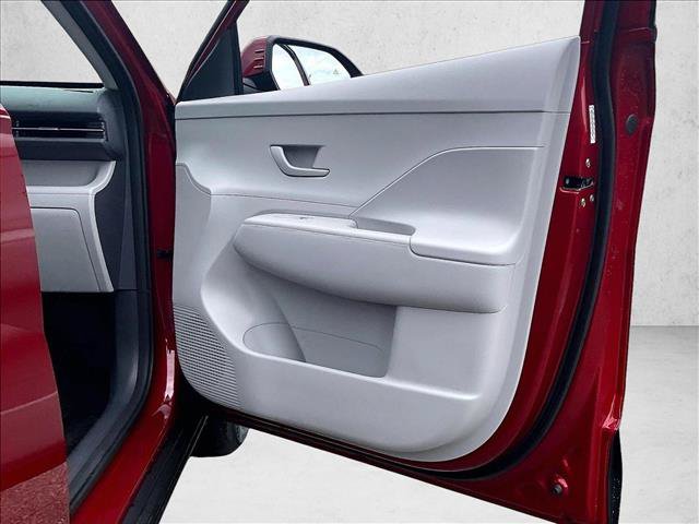 Used 2024 Hyundai Kona SE FWD image 19
