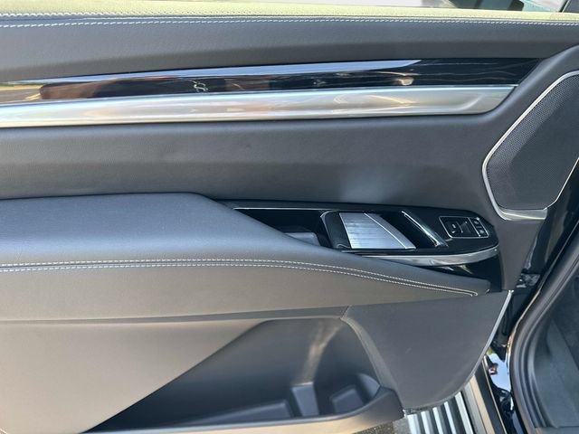 New 2026 Cadillac Escalade ESV Sport w/ LPO, Floor Liner Package AWD/4WD image 11
