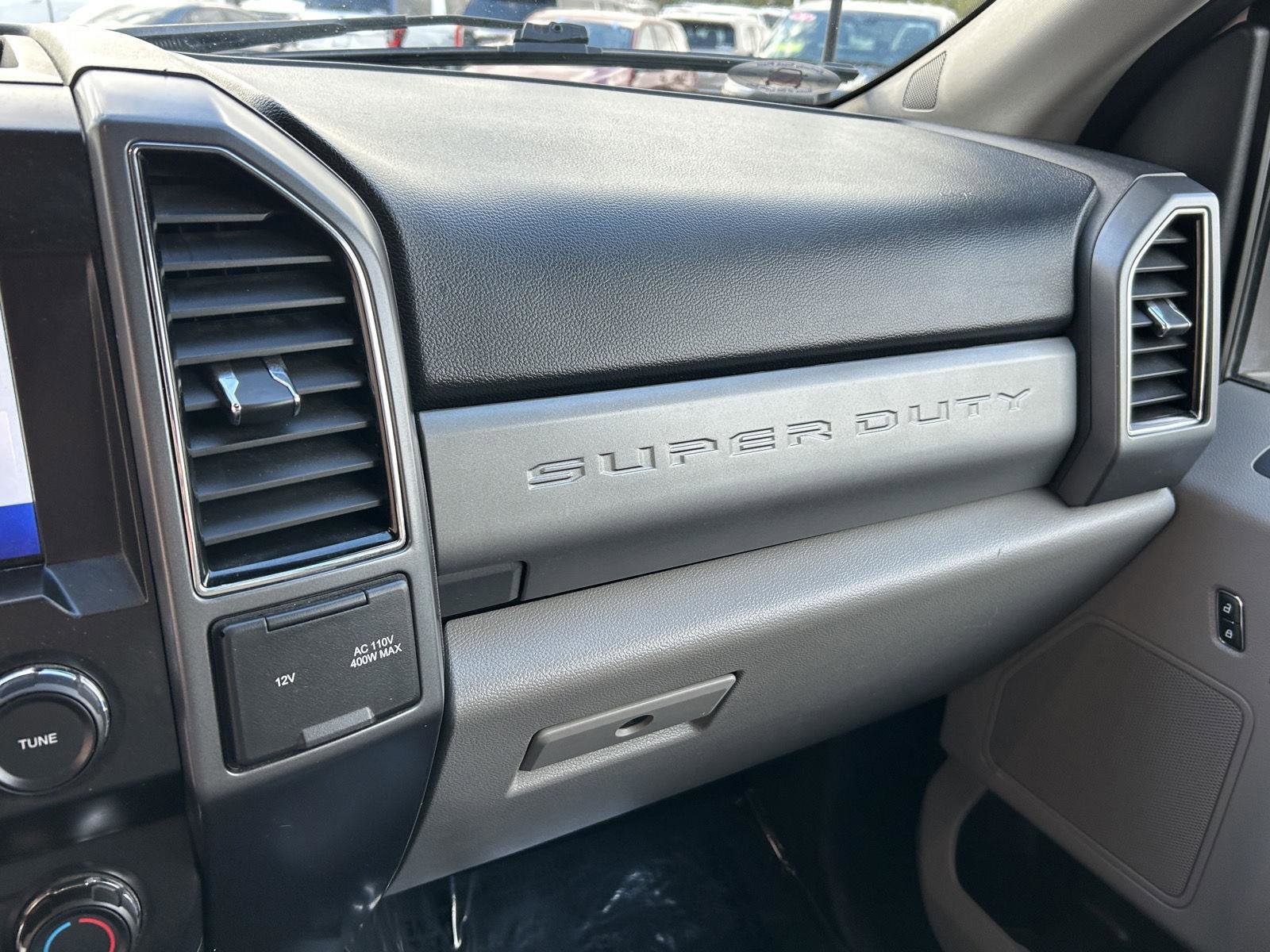 Used 2022 Ford F250 XLT w/ XLT Value Package image 34